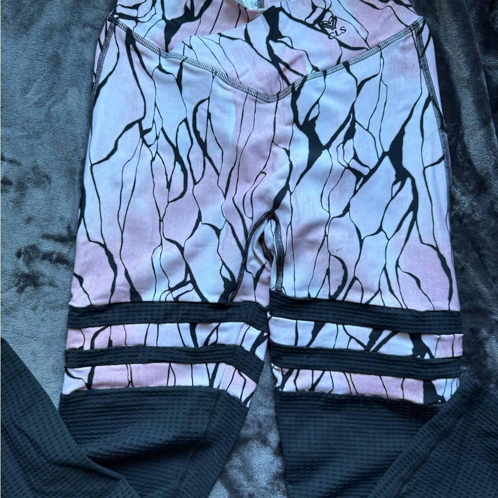 CLS Sportswear Pink Black Abstract Mesh V Waist Leggings